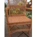 Плетений стілець з підлокітниками 1060019